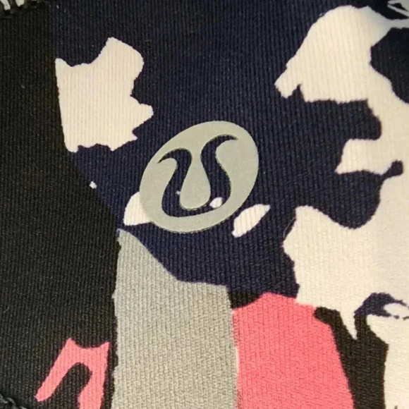 Lululemon Pace Rival pink and black capri leggings size 6 - Picture 7 of 8